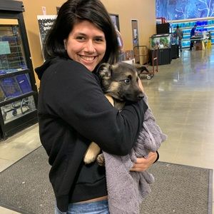 Meet your Posher, Celeste